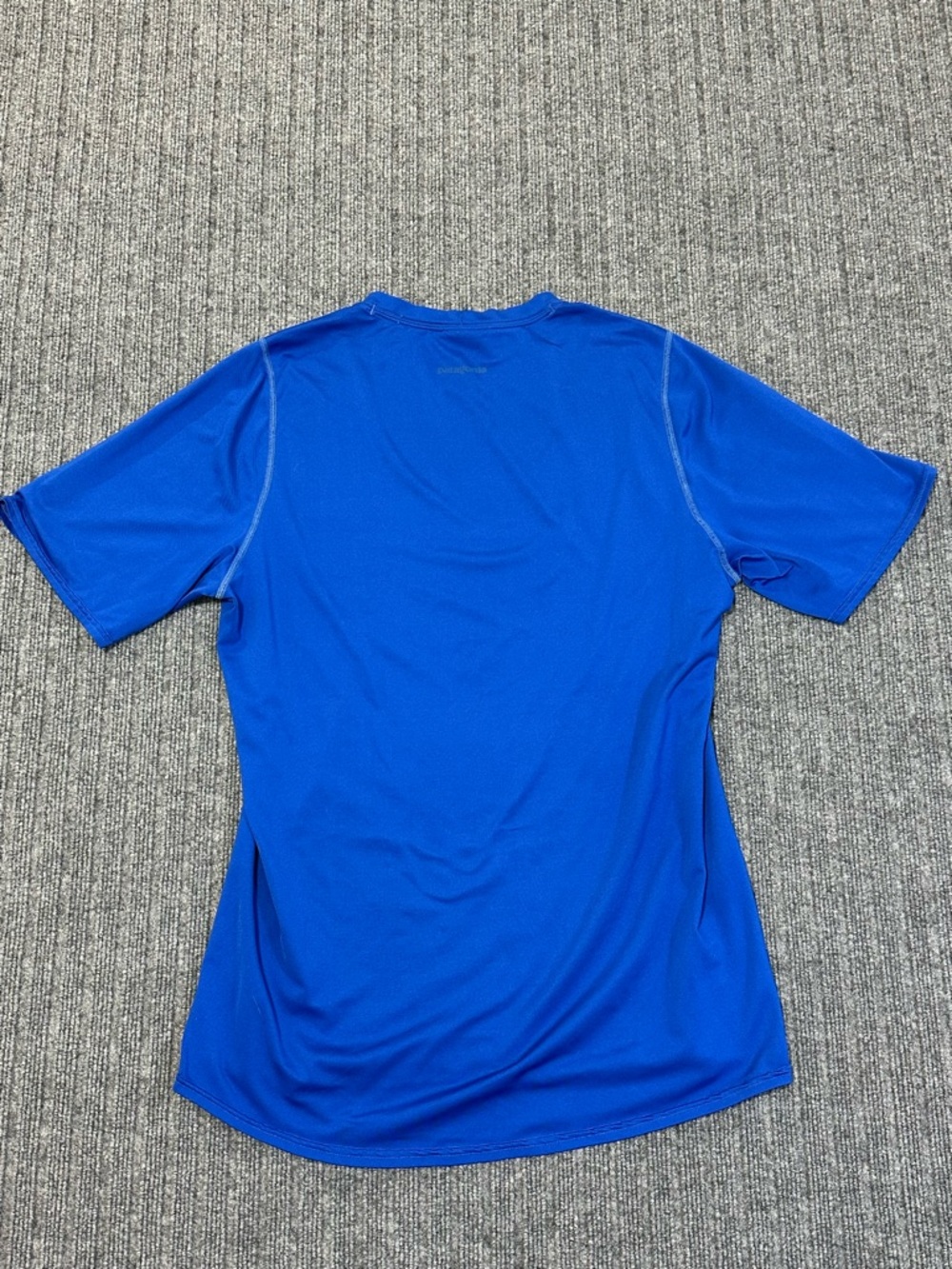 Patagonia‎ Active Tee - Picture 6 of 6
